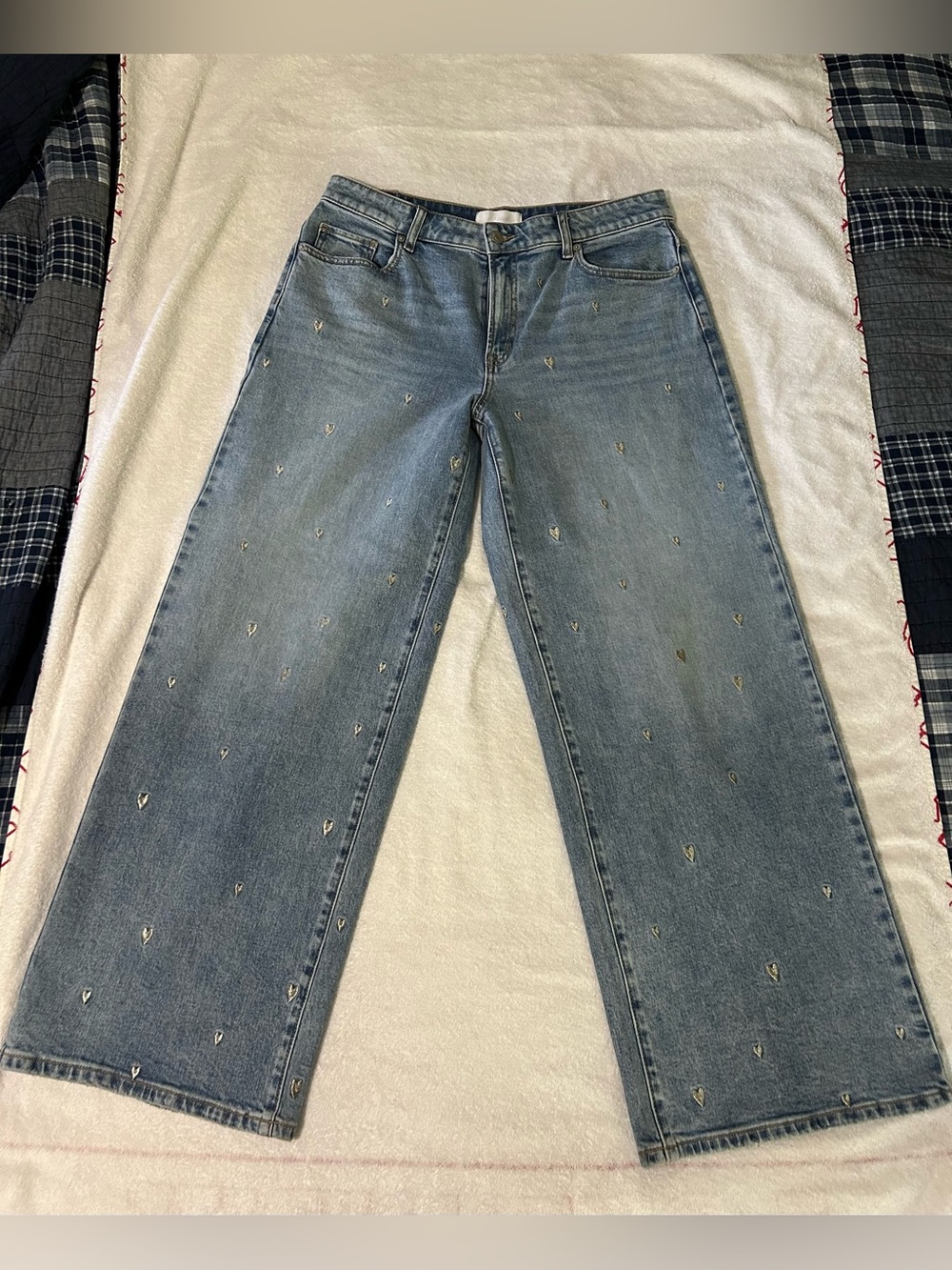 PINK Victoria's Secret Light Blue Wide-Leg Jeans with Heart Embroidery